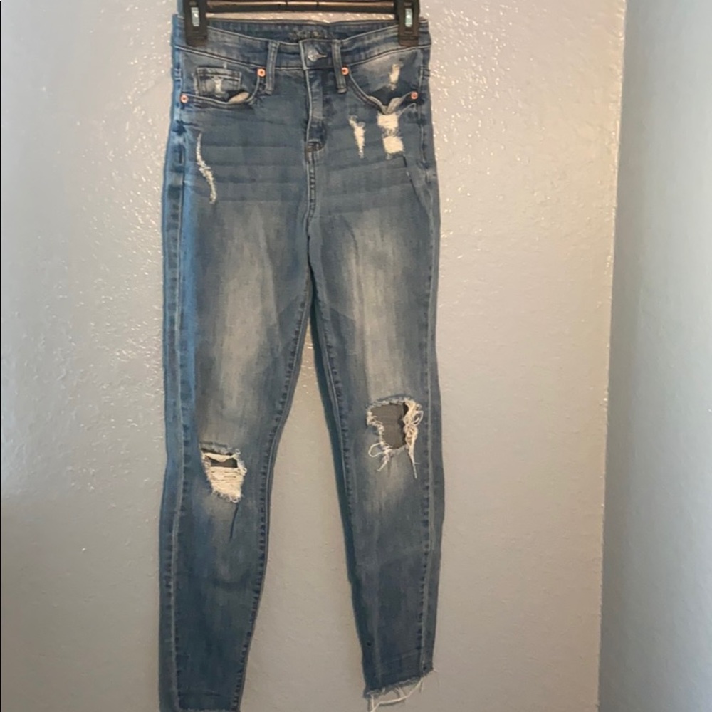 Ripped jeans